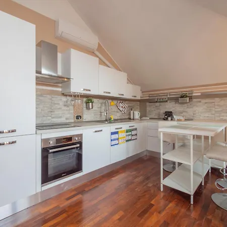 I-host - Rogoredo 21 아파트 밀라노