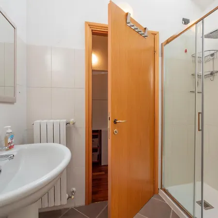 I-host - Rogoredo 21 * 밀라노