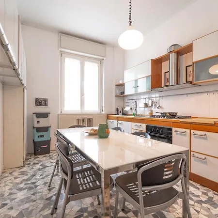 L26 Art - Porta Romana Apartment