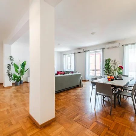 The Dreamers Mansion - Ticinese Bocconi Area * Milano