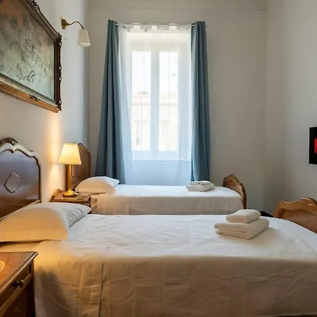 Duomo 7 Min - Historic Luxury 3 Bedrooms With Parking * 밀라노