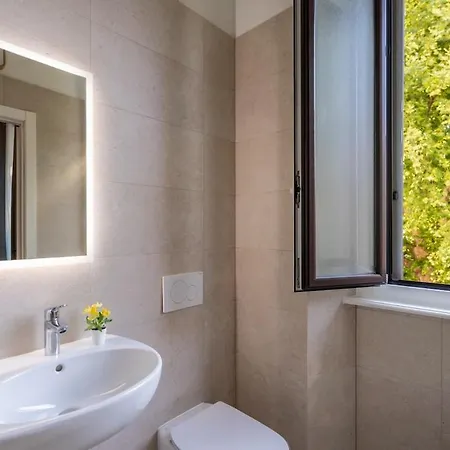 Duomo 7 Min - Historic Luxury 3 Bedrooms With Parking * 밀라노