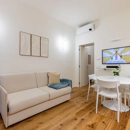 Lejlighed Porta Venezia Bilocale Moderno Milano