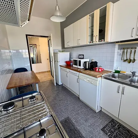 Appartement Difronte A San Siro Milaan