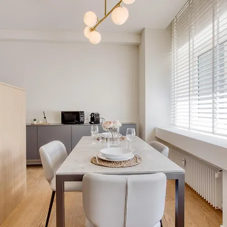 Easylife - - Torino - 64 P1n3 - Duomo