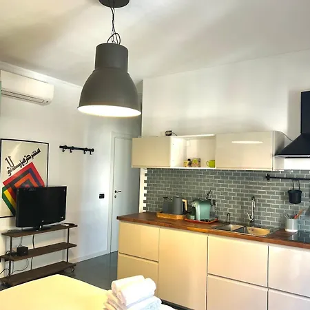 A Piedi, A Due Passi Dal Centro *