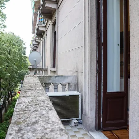 Near C. Buenos Aires - Wifi Ac Metro 3 Min