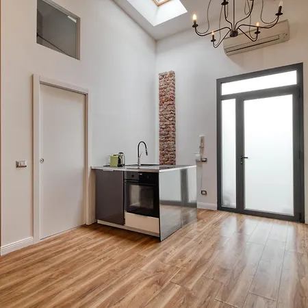 - Loft Industrial Chic Lägenhet *