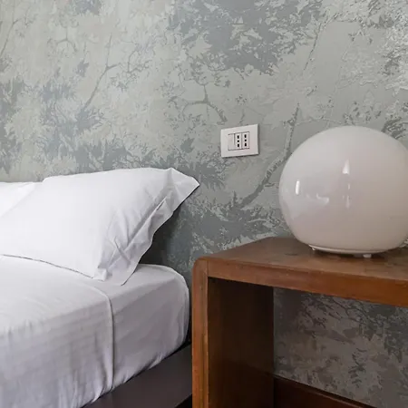 Italianway Easy - Bramante 29 * Milán