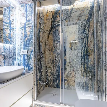 Porta Venezia Elegante Bilocale Lägenhet