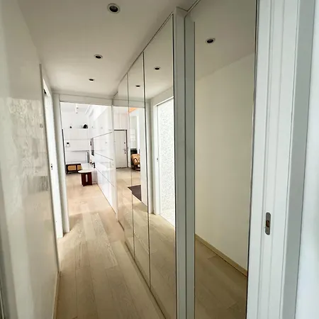 Sant'agostino Large & Elegant Apartment,