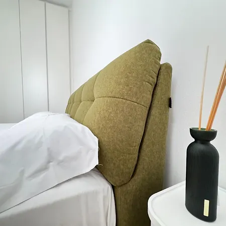 Sant'agostino Large & Elegant Apartment, 아파트