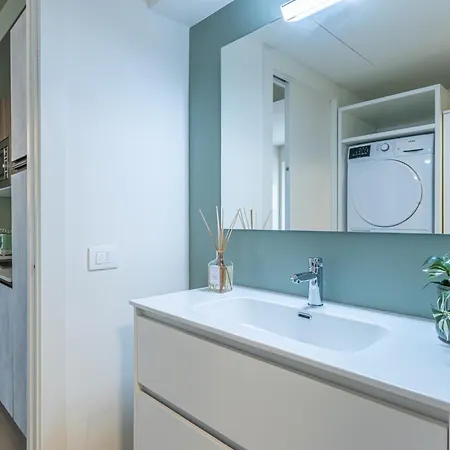 Navigli Charme Urbano Tra Design E Quiete *