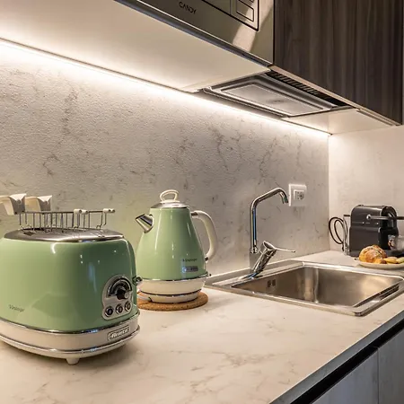 Navigli Charme Urbano Tra Design E Quiete 米兰