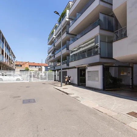 Rolandi Duplex With Terrace דירה מילאנו