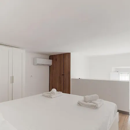 Guesthost - Cozy Loft-studio Flat In Crescenzago *