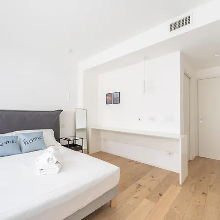 Enora Aapts By Sweett - Sirtori *