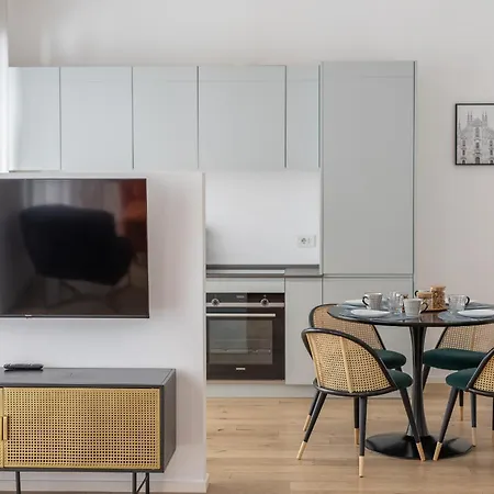 Enora Aapts By Sweett - Sirtori *