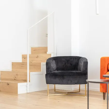 Enora Aapts By Sweett - Sirtori