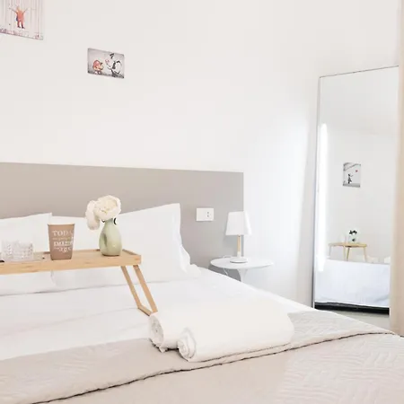 Easylife - Design Contemporaneo Sui Navigli *