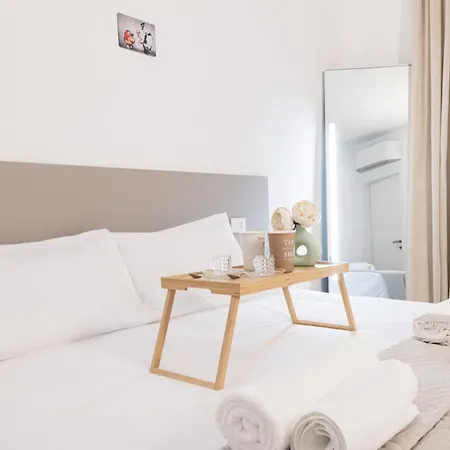 Easylife - Design Contemporaneo Sui Navigli *