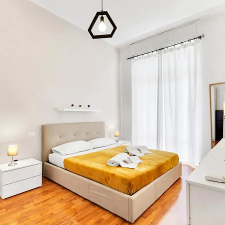 Juvara Flat Centro&universita Apartman Milánó