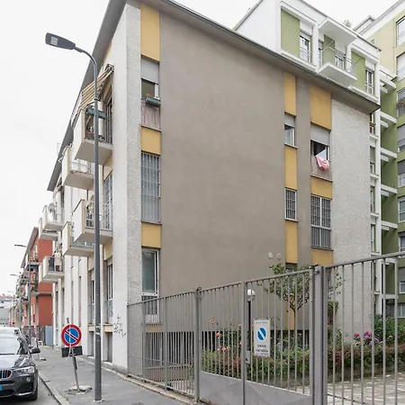 Guesthost - Cimiano M2 Cosy Lejlighed Milano