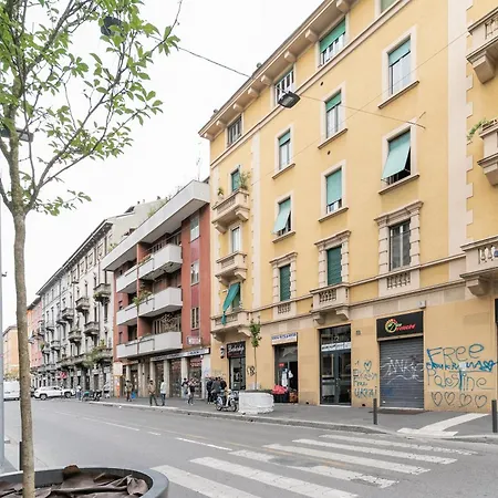 Guest Host - Parco Trotter *