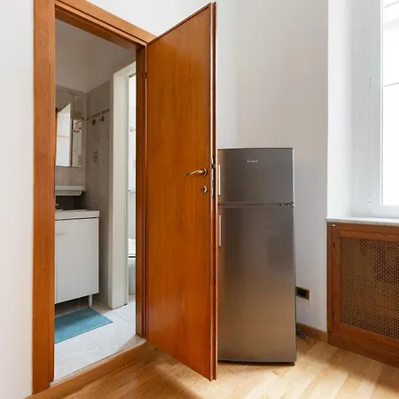 Apartment Guesthost - Cosy Lodi M3 Subway Yellow Line Mailand