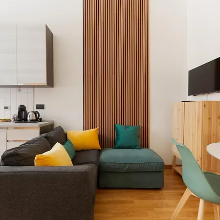 Guesthost - Cosy Lodi M3 Subway Yellow Line Apartment