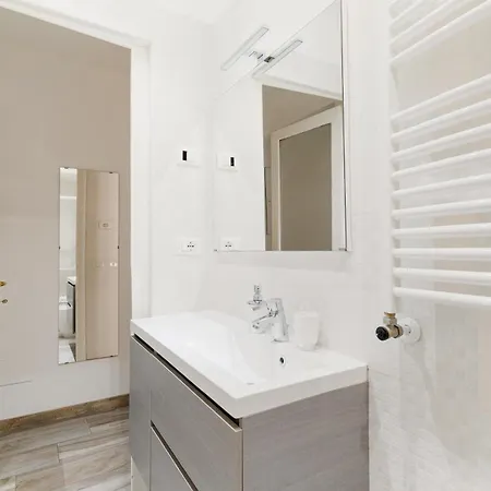 Apartament Guesthost - Cosy Porta Venezia & Buenos Aires! *