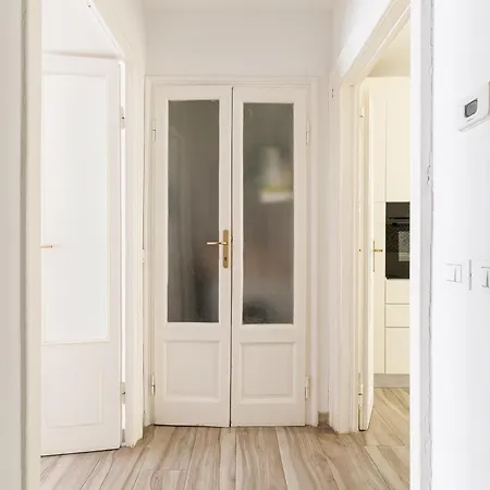 Apartament Guesthost - Cosy Porta Venezia & Buenos Aires! Mediolan