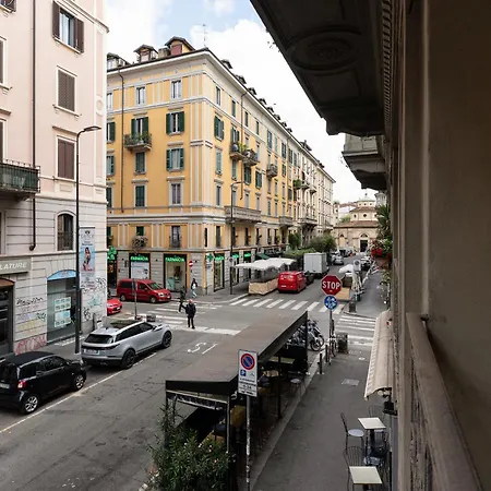 Apartament Guesthost - Cosy Porta Venezia & Buenos Aires! Mediolan