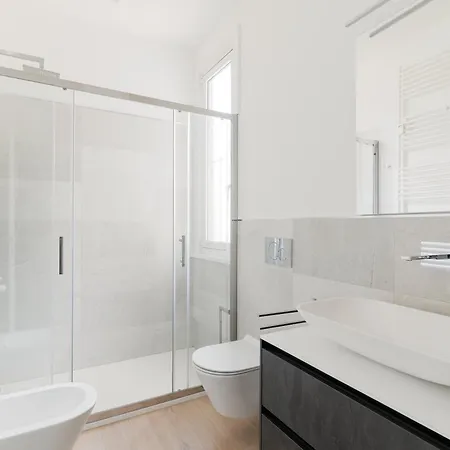 Guesthost - Cozy & Bright * Milan