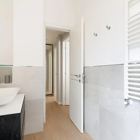 Apartment Guesthost - Cozy & Bright