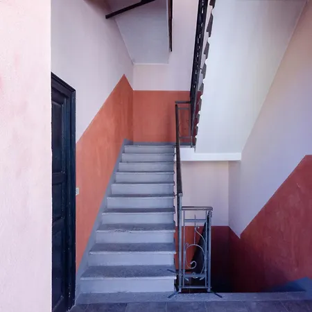 Guesthost - Cozy Flat X4 In Mm3 Porta Romana! Apartamento *