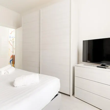 Guesthost - Gelsomini Apartment