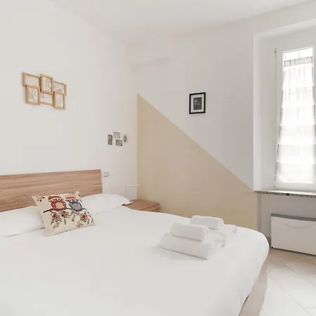 Cozy Ground-floor In Affori דירה *