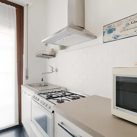 Apartman Guesthost - M4 California Bright Milánó