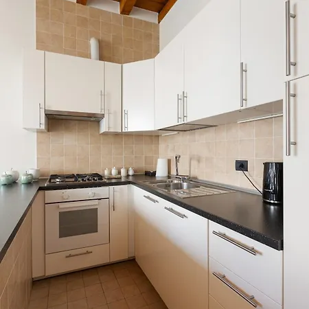 Guesthost - San Michele Del Carso Cozy Apartment *