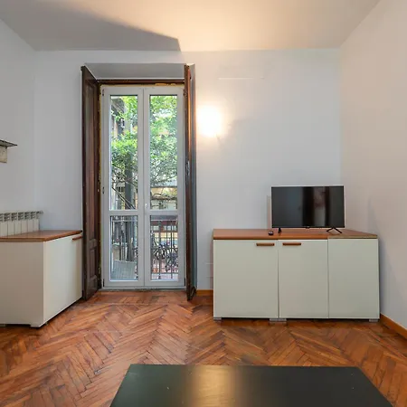 I Host - Monza 15 - 2