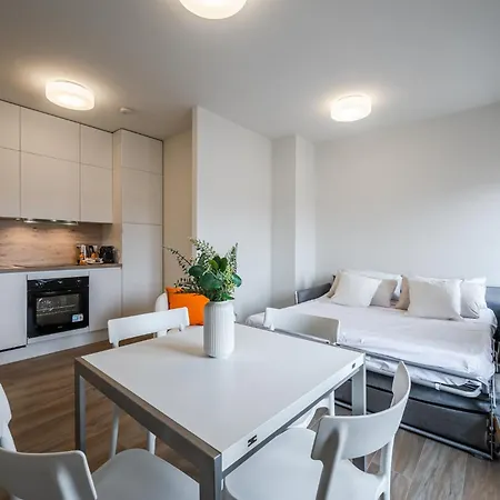 Апартаменты Ceresio 3 Executive Apartment, Smartstay