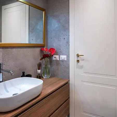 5 Min Citylife District Exclusive Flat