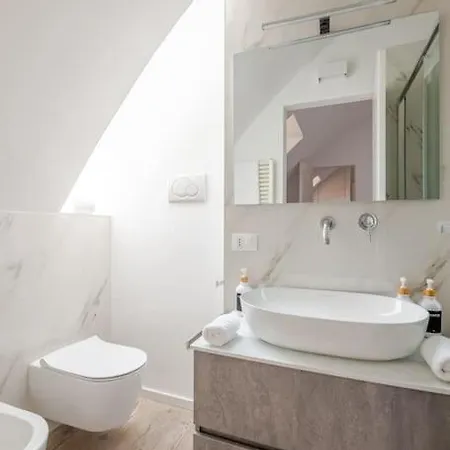 Casa Moderna A Due Passi Da China Town E Metro Appartement *