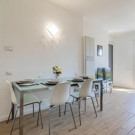 Prime Living Merlata - Balcony