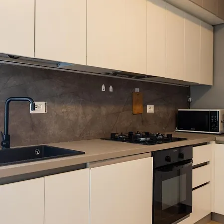 Apartament Maison Douce Dergano - 20 Min From Duomo *