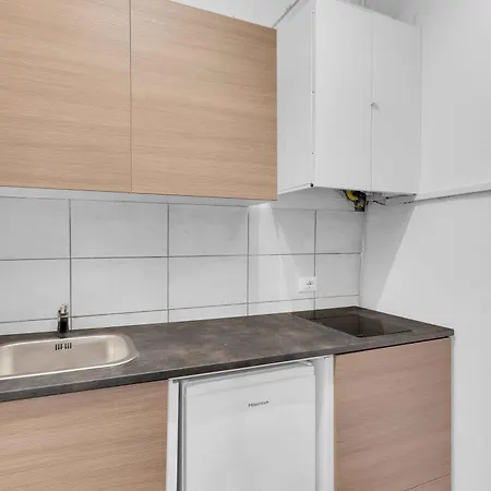 Alzaia Naviglio Grande 40 Milaan