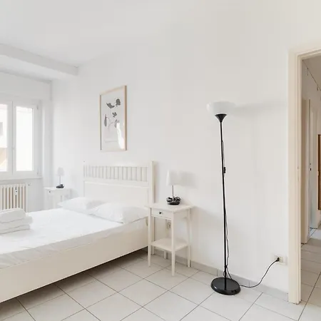 Guesthost - Mm Lotto - Comfy & Bright X4 Milan