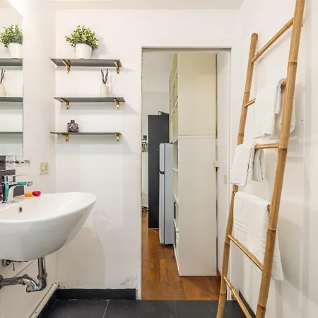 Navigli Delight - In Navigli's Heart Milan