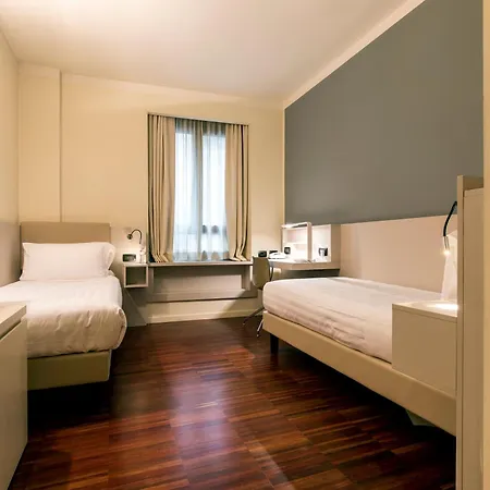 43 Station Hotel Milan